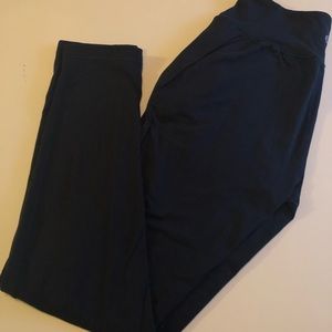 Lululemon RARE Nulu Align straight leg pant size 4